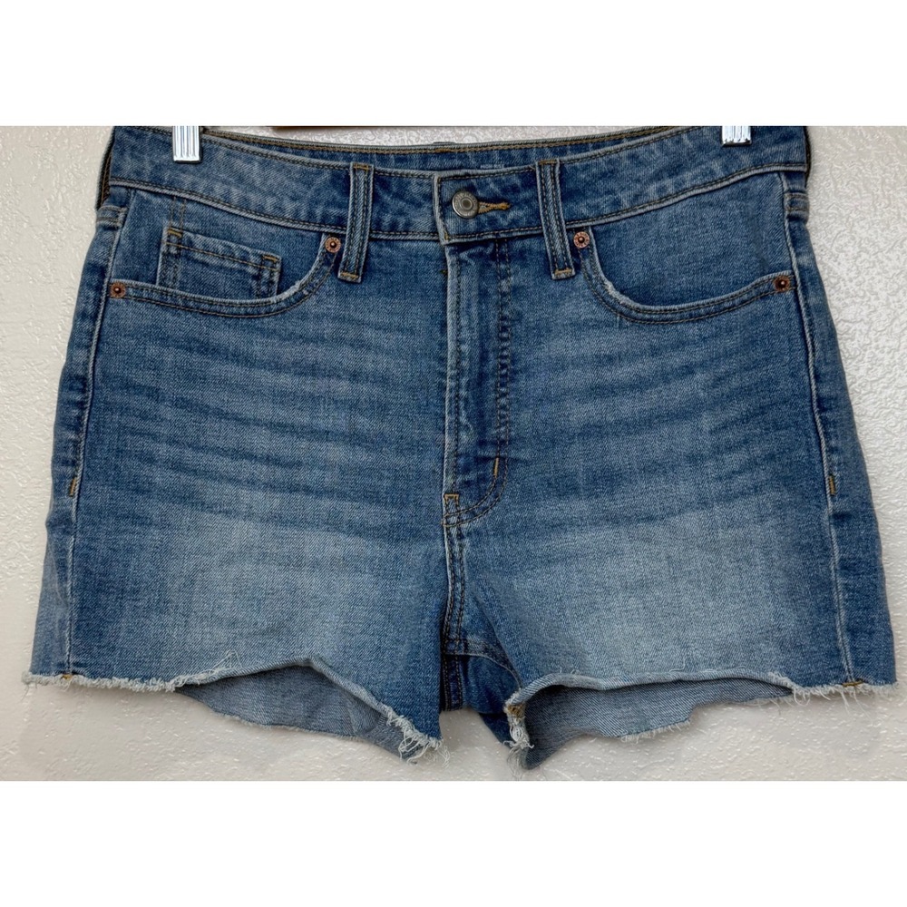 Old Navy OG Straight High Rise Denim Shorts Medium Wash Raw Hem Size 8 Mom short